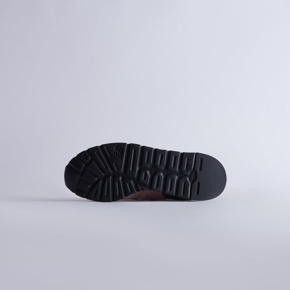 Men's Kith x New Balance 990v1 Dusty Rose - Picture 5 of 7